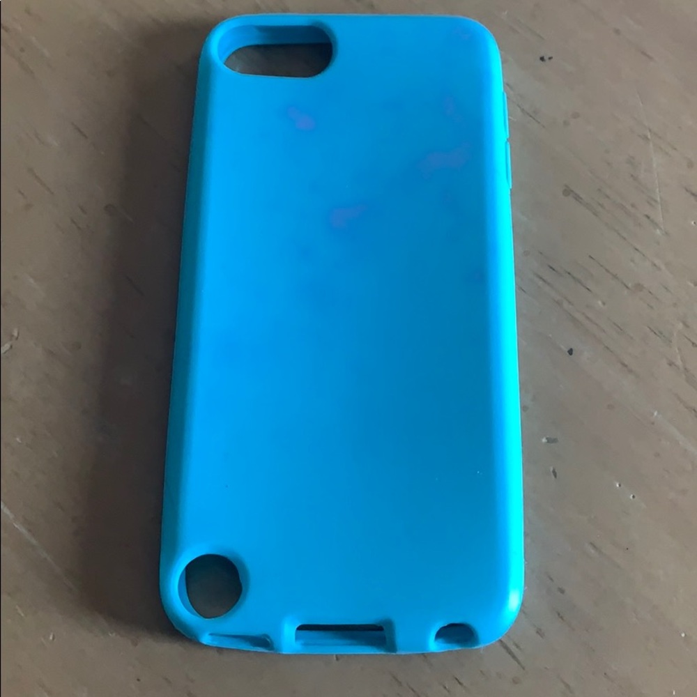 Two iPod Cases - Picture 3 of 4